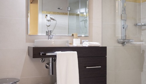 Superior Triple Room, Jetted Tub (con Parco Termale & Spa)