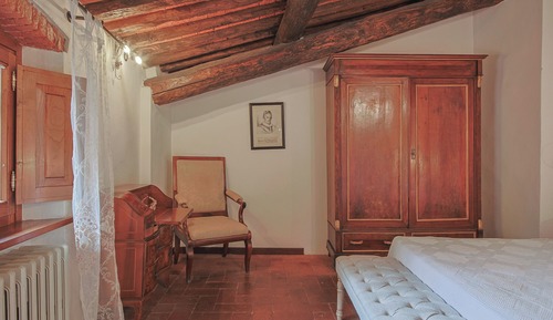 Traditional Apartment