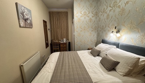 Double Room, Ensuite