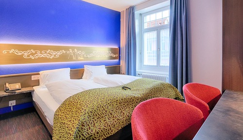 Economy Double Room, 2 Twin Beds, Non Smoking