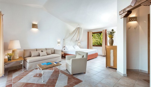 Junior Studio Suite, Partial Sea View