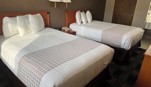Family Suite, Refrigerator & Microwave, Poolside