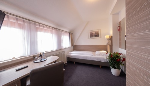 Economy Single Room
