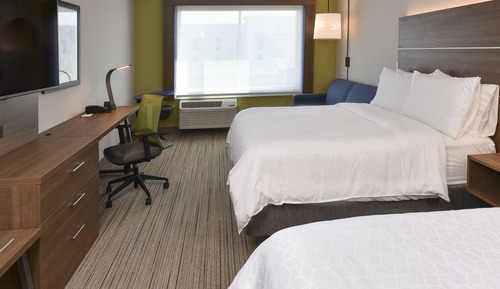 Suite, Multiple Beds, Accessible (Communications, Mobility)