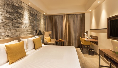 Deluxe Room, 1 King Bed, Non Smoking