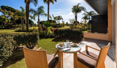 Accessible One Bedroom Sunset Suite