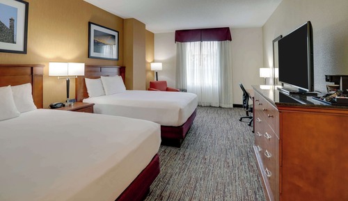 Room, 2 Queen Beds, Accessible (Upper Floor, Tub)