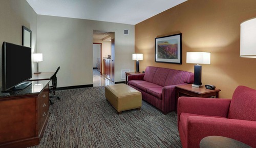 Suite, 1 King Bed (Upper Floor, Sofa Sleeper, 2 Rooms)