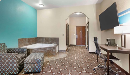 Suite, 1 King Bed, Non Smoking, Jetted Tub