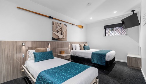 Queen Studio - Accessible Room