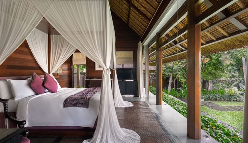 One Bedroom Honeymoon Suite Pool Villa - Massage Included