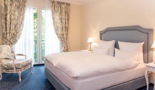 Superior Double Room, Park View, Garden Area