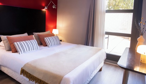 Double Room (Intermediate Double Room)