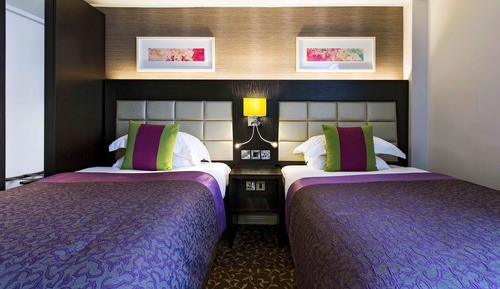 Classic Twin Room