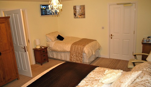 Triple Room, Ensuite (Room 1)