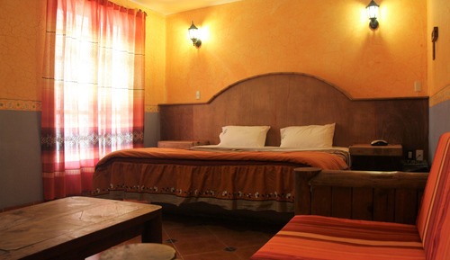 Standard Room, 1 King Bed