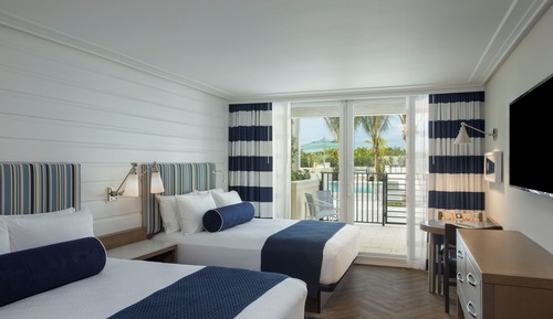 Room, 2 Queen Beds, Pool View (with Lanai)