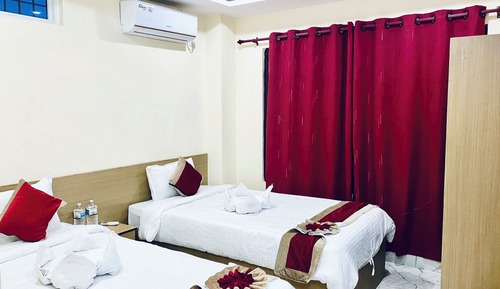 Deluxe Double or Twin Room, Non Smoking, City View