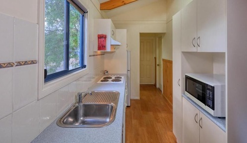 Standard Cabin - Sleeps 6