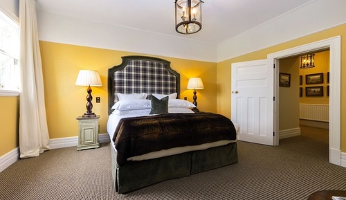 Room 6 Caird