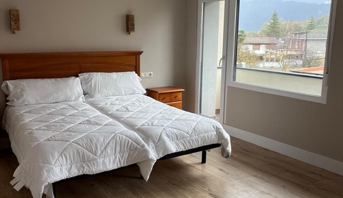 Deluxe Triple Room, Hill View