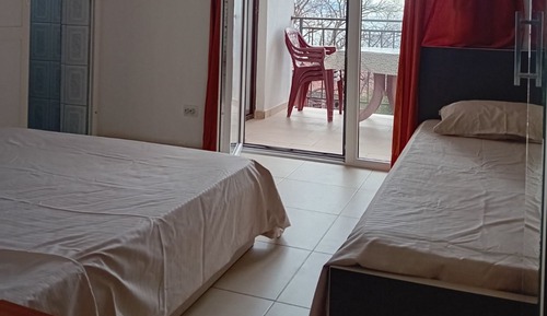 Studio (Comfort Studio Apartment with Sea Vie)