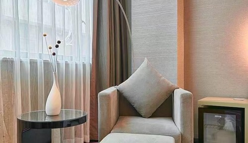 Family Double Room, City View
