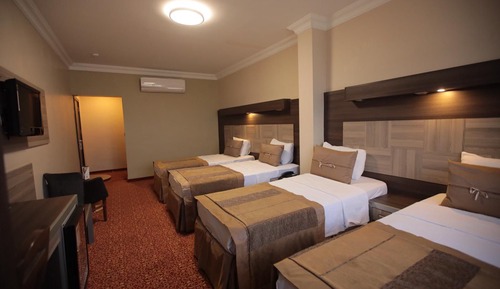 Classic Quadruple Room