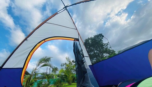 Basic Tent, Patio