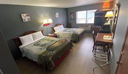HUMMING BIRDS 2 QUEEN BED