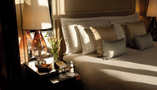 Deluxe Suite, 1 King Bed