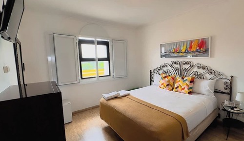 Comfort Room