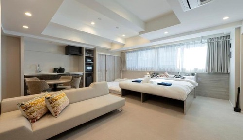 Deluxe Apartment