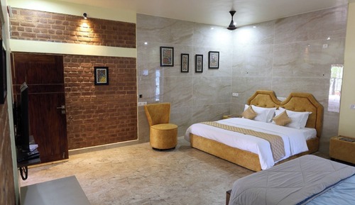 Luxury Quadruple Room, Patio, Courtyard View