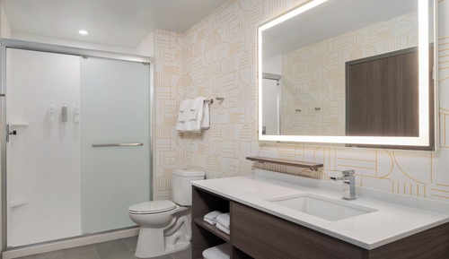 Studio Suite, 1 King Bed, Accessible (Hearing)