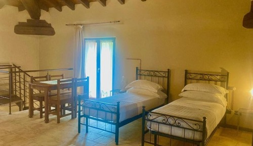 Twin Room, Courtyard View