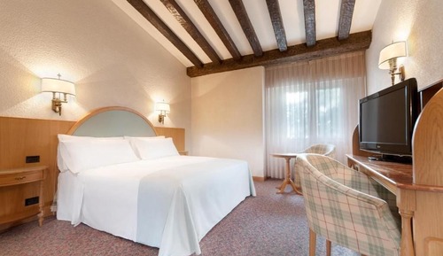 Double or Twin Room, Garden View