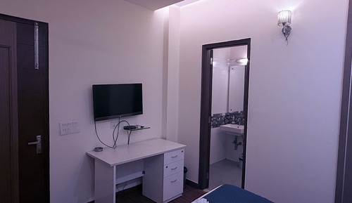 Deluxe Room, Balcony, City View
