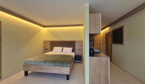 Comfort Apartment, 1 Queen Bed with Sofa bed, Balcony, City View