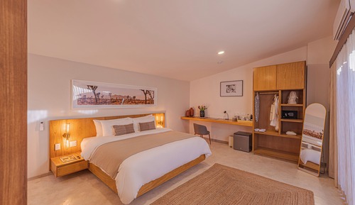 Signature Room