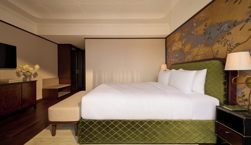 Premium Room, 1 Queen Bed