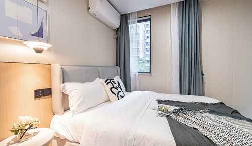 Premier Suite
