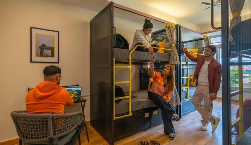 Bed in 8 Bed Mixed Dormitory with Balcony and Mountain View