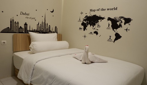 Premier Single Room