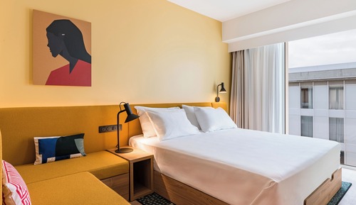 Family Room, 1 King Bed, Connecting Rooms