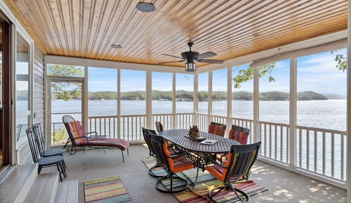 House, Multiple Beds, Patio (Rhondi's Retreat)