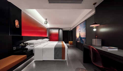 Traditional Twin Room, City View