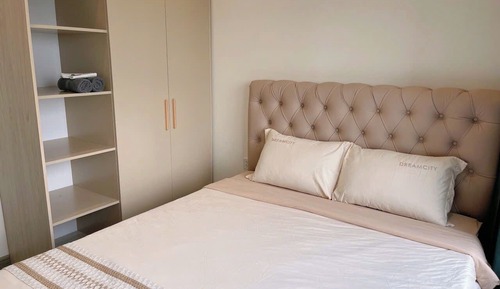 Luxury Apartment, 2 Bedrooms, Balcony, Pool View