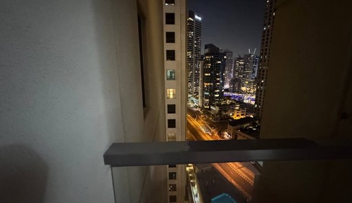Comfort Room, Balcony