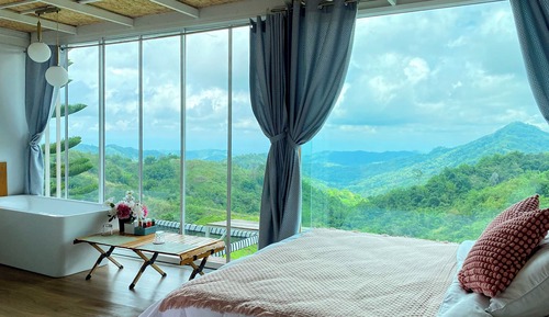 Panorama King Room